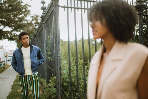 Sélection des échantillons de parfum : guide d'achat essentiel